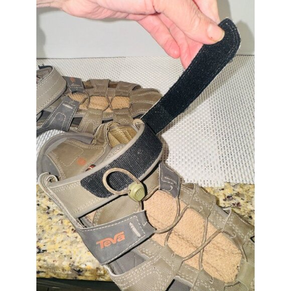 Teva Leather Upper Outdoor Hiking Trail Sandals 10 adjustable Straps Cushion - Picture 11 of 11